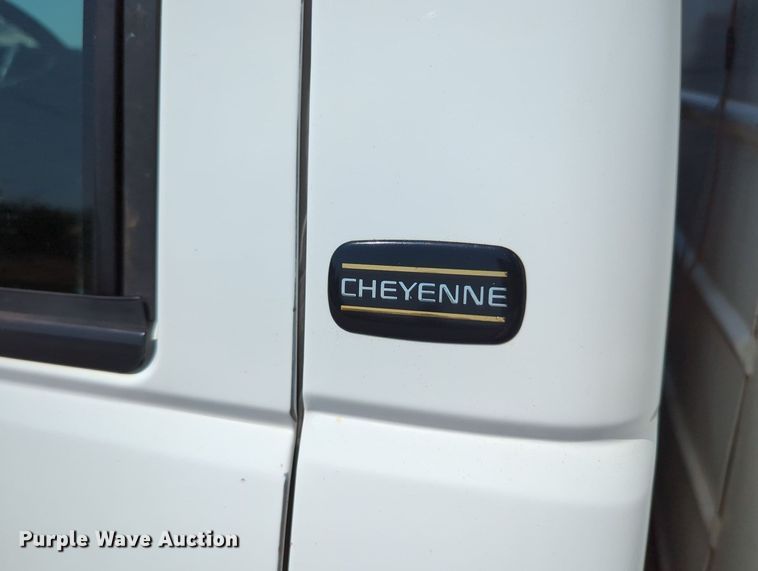 image for item DR6993 1998  Chevrolet C2500  utility bed pickup truck