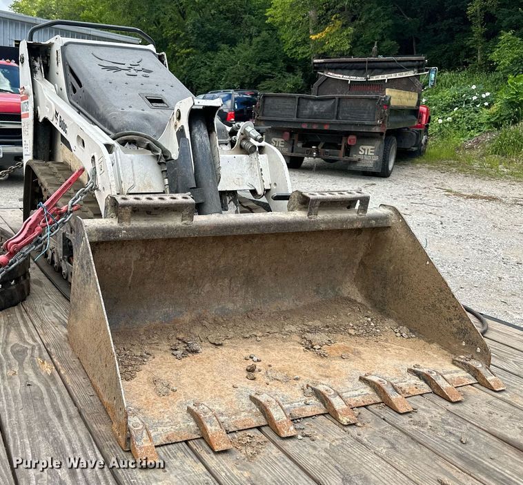image for item DS2225 2009 Bobcat MT52 compact utility loader with Load Trail utility trailer