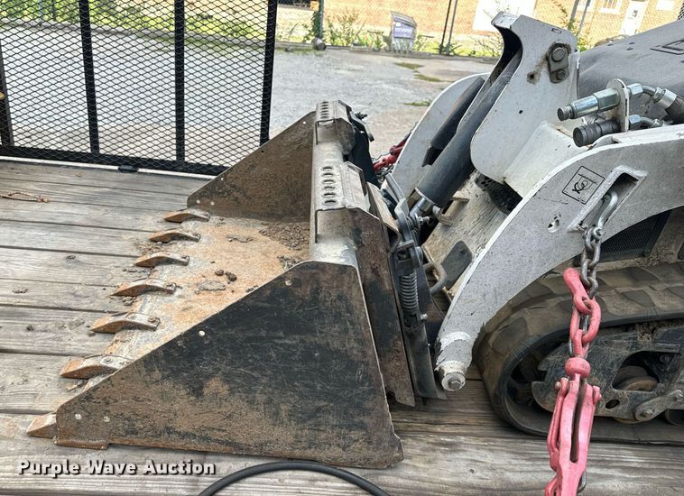 image for item DS2225 2009 Bobcat MT52 compact utility loader with Load Trail utility trailer