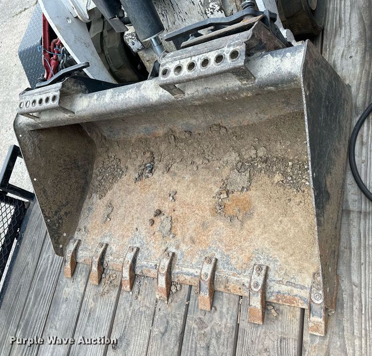 image for item DS2225 2009 Bobcat MT52 compact utility loader with Load Trail utility trailer