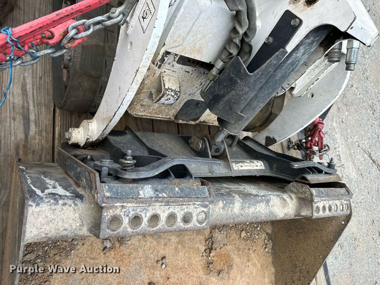 image for item DS2225 2009 Bobcat MT52 compact utility loader with Load Trail utility trailer