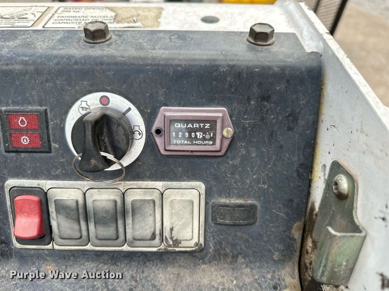 image for item DS2225 2009 Bobcat MT52 compact utility loader with Load Trail utility trailer