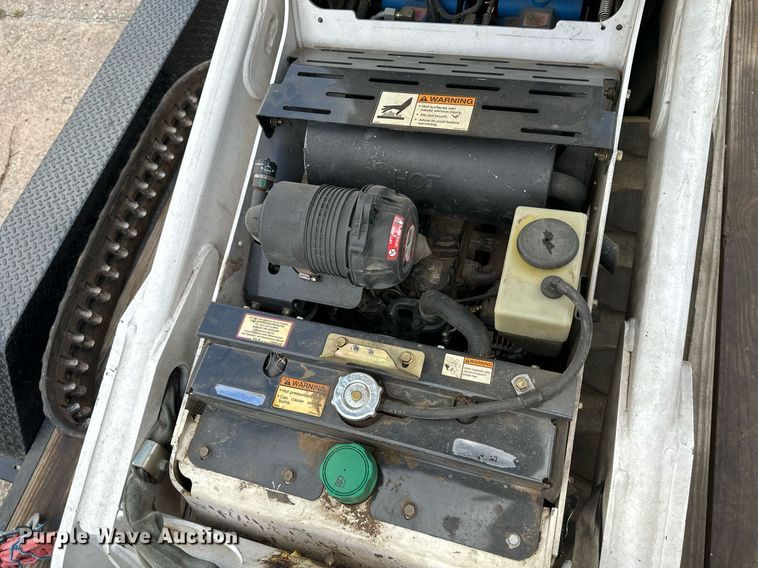 image for item DS2225 2009 Bobcat MT52 compact utility loader with Load Trail utility trailer