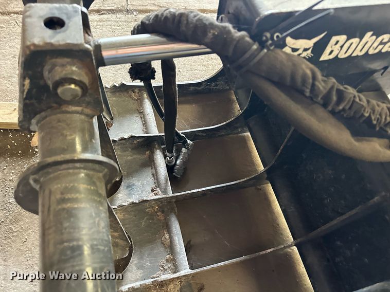 image for item DS2225 2009 Bobcat MT52 compact utility loader with Load Trail utility trailer