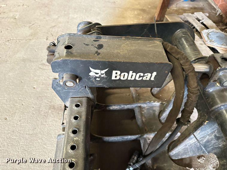 image for item DS2225 2009 Bobcat MT52 compact utility loader with Load Trail utility trailer