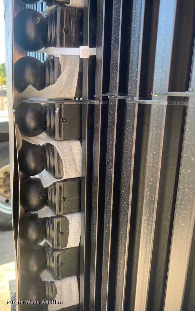 image for item DS2282 Fencing materials