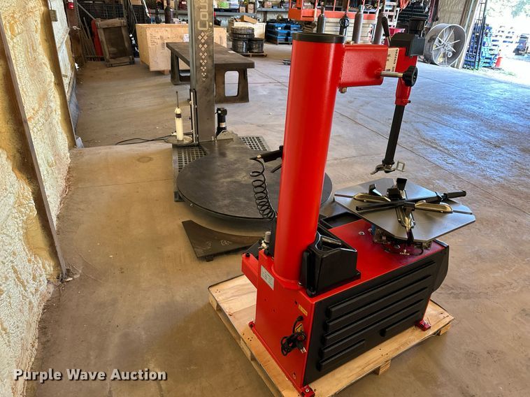 image for item DS2285 Number one MD-620  tire machine