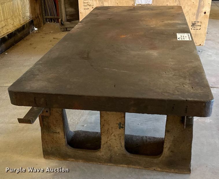 image for item DS2286 Welding table