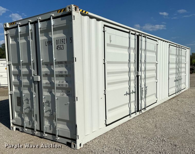 image for item DS2288 2023  40' L shipping container