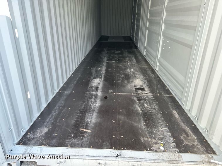 image for item DS2288 2023  40' L shipping container