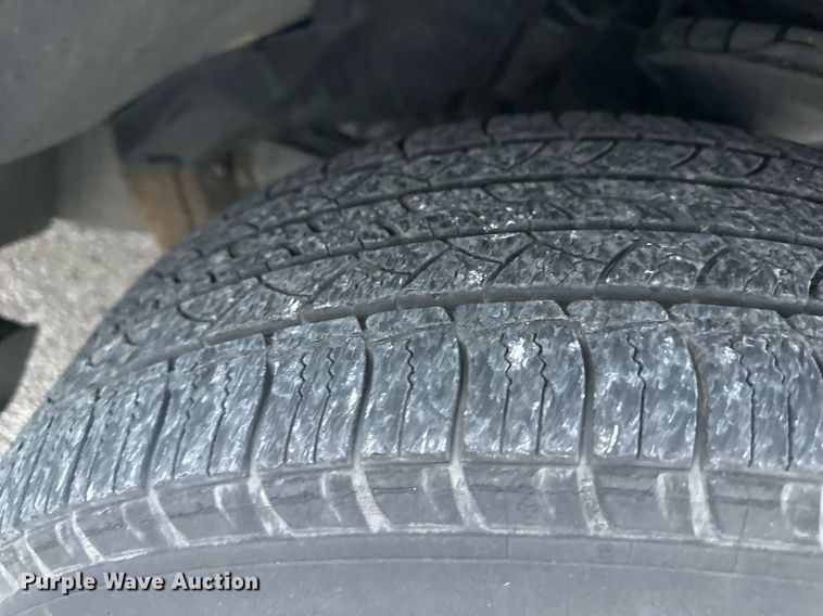 image for item DS2293 2001 Infinity QX4  SUV