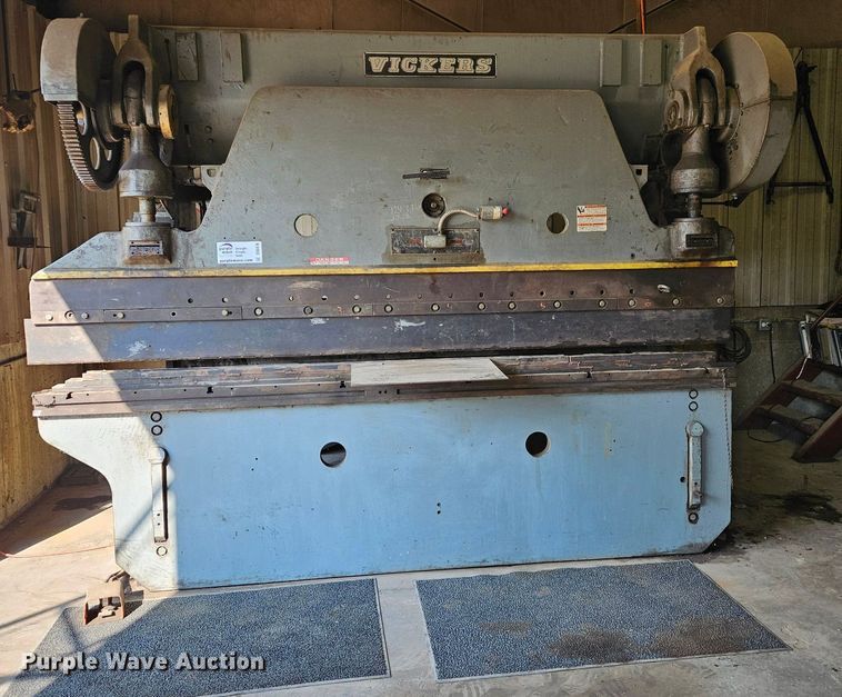 image for item DS6476 Vickers PB65-8  press brake