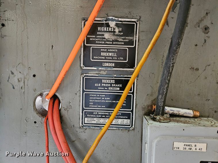 image for item DS6476 Vickers PB65-8  press brake