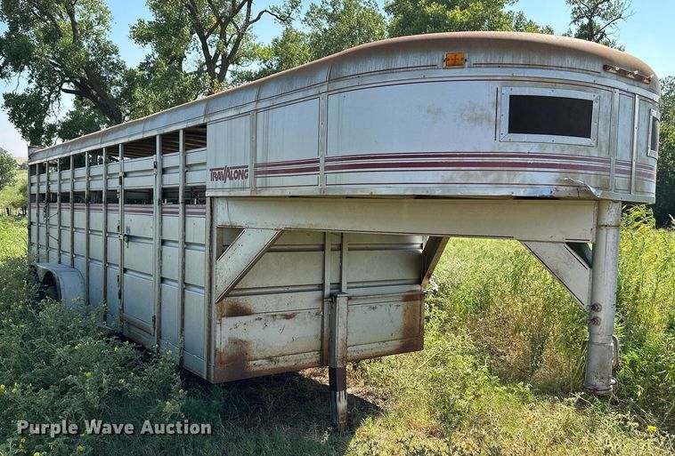 image for item DS7141 1988 Travalong  livestock trailer