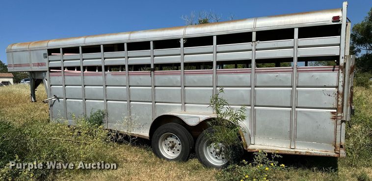 image for item DS7141 1988 Travalong  livestock trailer