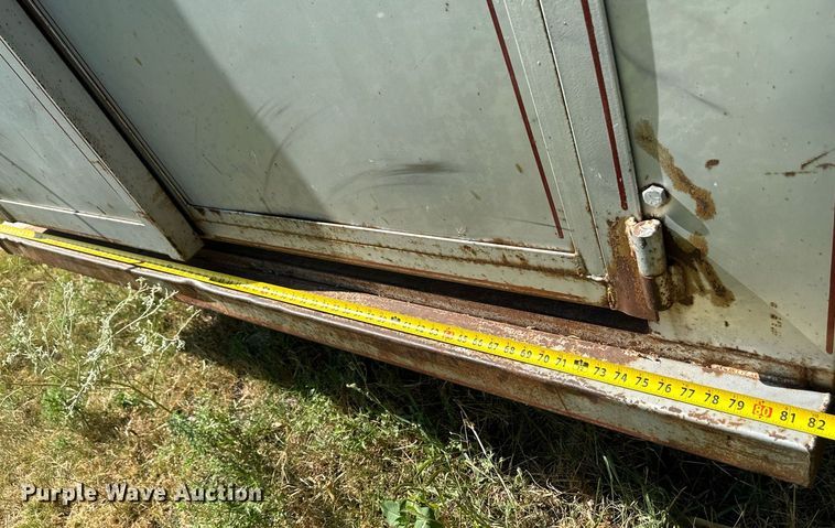 image for item DS7141 1988 Travalong  livestock trailer