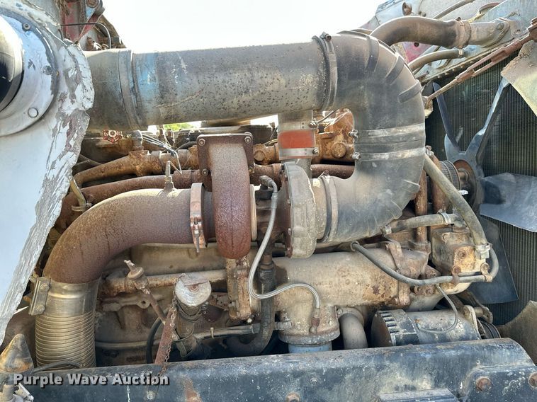 image for item DS7164 1973 Peterbilt 359ST semi truck