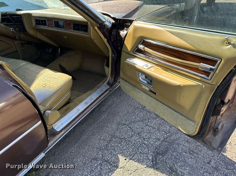 image for item DS7177 1972 Cadillac DeVille 