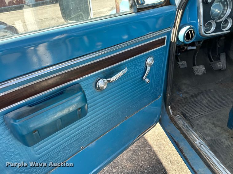 image for item DS7179 1971 Chevrolet C20 pickup truck