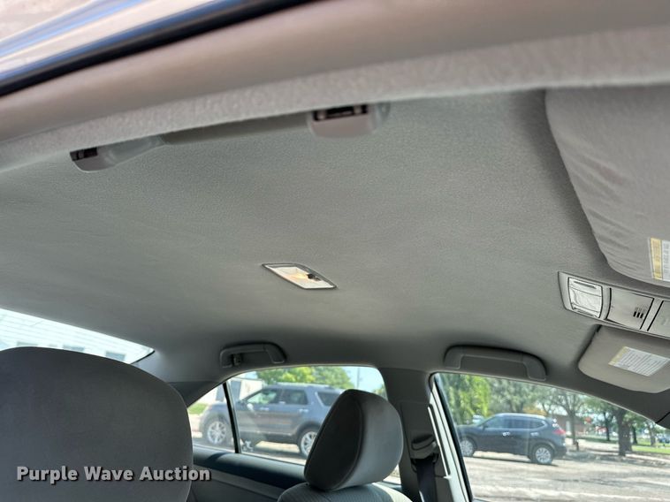 image for item HN9976 2008 Toyota Camry LE