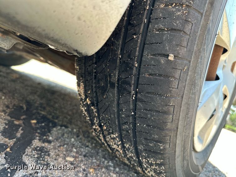 image for item HN9976 2008 Toyota Camry LE