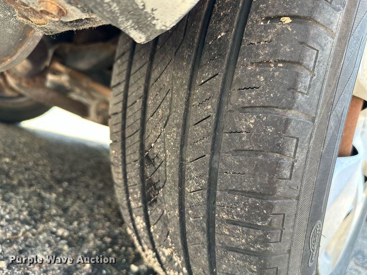 image for item HN9976 2008 Toyota Camry LE