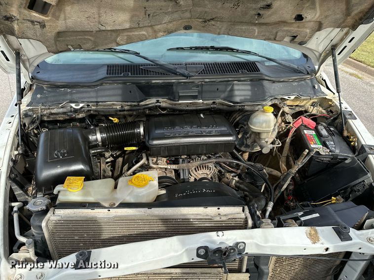 image for item HN9987 2007 Dodge Ram 1500  Quad Cab pickup truck