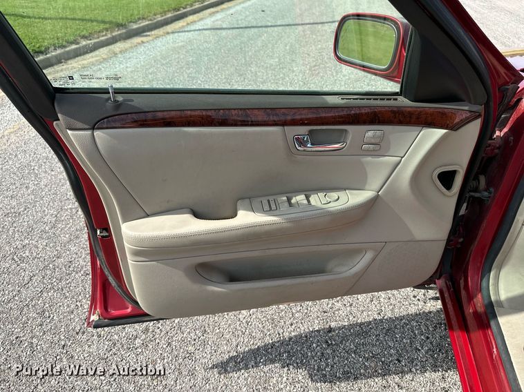 image for item HN9988 2006 Cadillac DTS