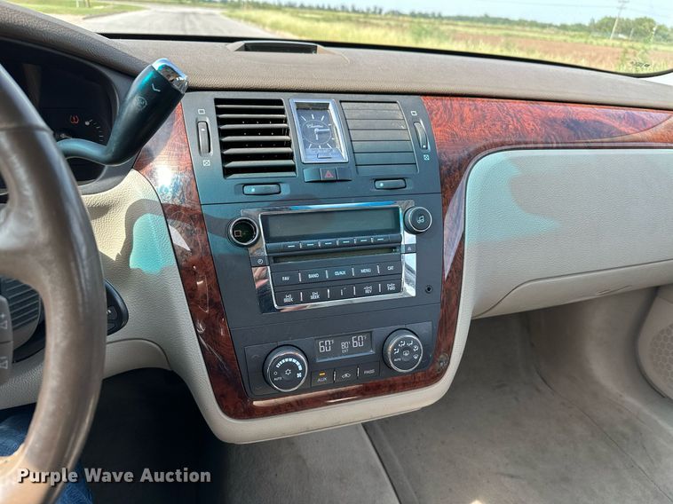 image for item HN9988 2006 Cadillac DTS