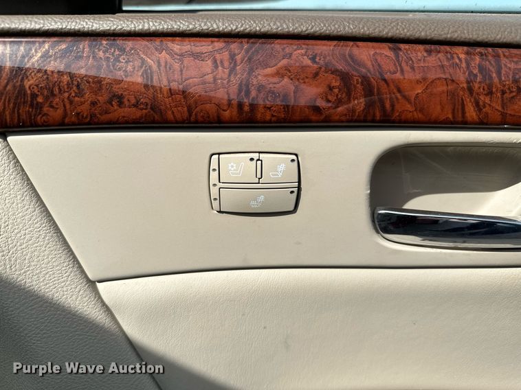 image for item HN9988 2006 Cadillac DTS