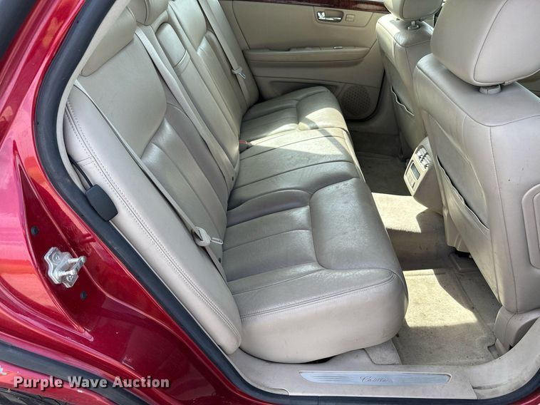 image for item HN9988 2006 Cadillac DTS