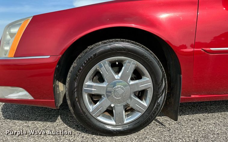 image for item HN9988 2006 Cadillac DTS