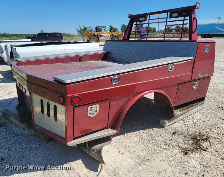 image for item HY9111 B&W Custom Truck Beds  flatbed