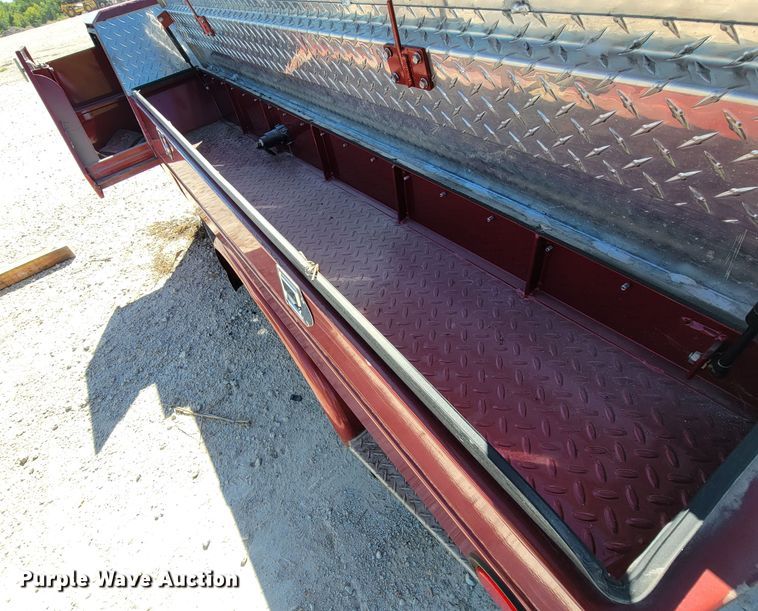 image for item HY9111 B&W Custom Truck Beds  flatbed
