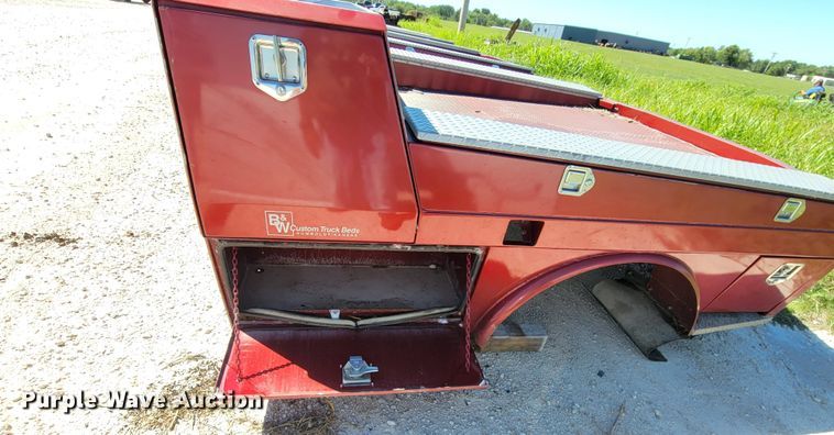image for item HY9111 B&W Custom Truck Beds  flatbed