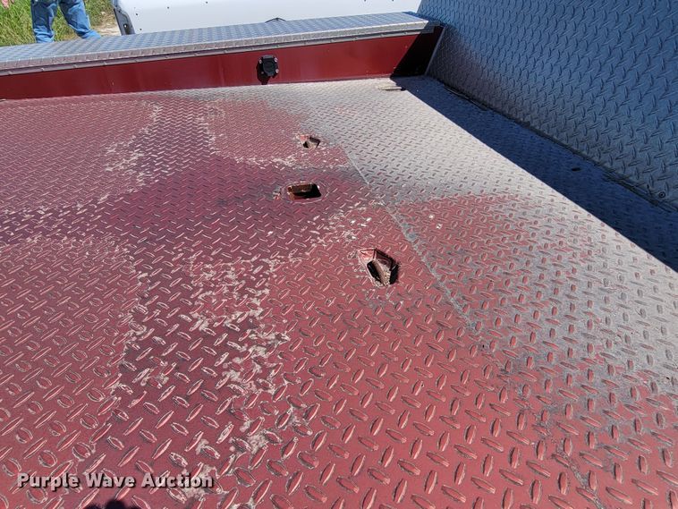 image for item HY9111 B&W Custom Truck Beds  flatbed