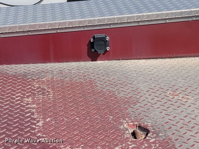 image for item HY9111 B&W Custom Truck Beds  flatbed