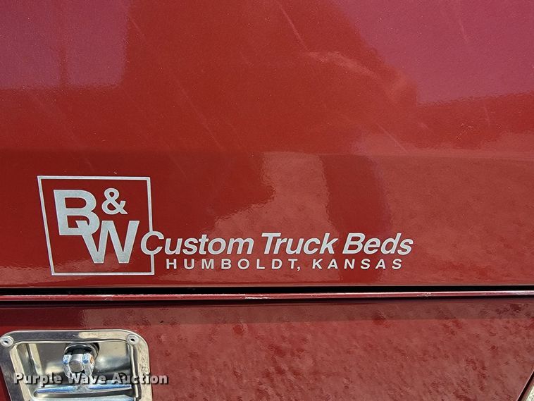 image for item HY9111 B&W Custom Truck Beds  flatbed