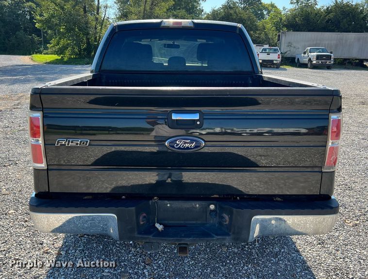 image for item II9145 2013 Ford F150 XLT  SuperCrew pickup truck
