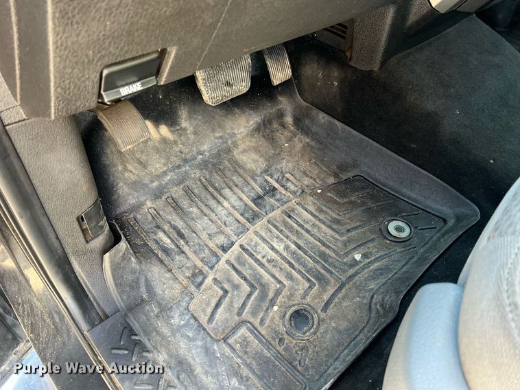 image for item II9145 2013 Ford F150 XLT  SuperCrew pickup truck