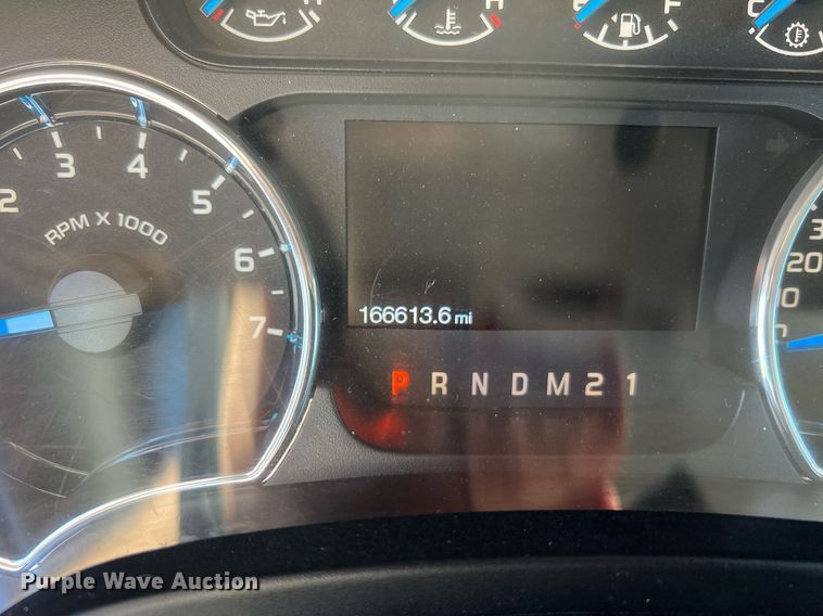 image for item II9145 2013 Ford F150 XLT  SuperCrew pickup truck