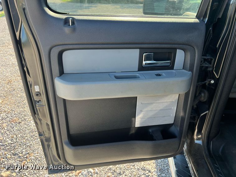 image for item II9145 2013 Ford F150 XLT  SuperCrew pickup truck