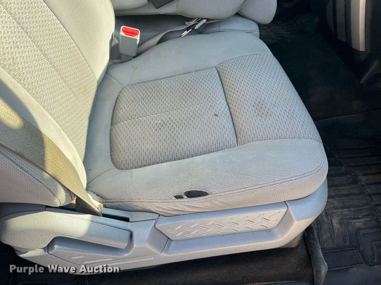 image for item II9145 2013 Ford F150 XLT  SuperCrew pickup truck