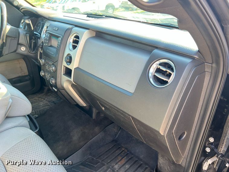 image for item II9145 2013 Ford F150 XLT  SuperCrew pickup truck