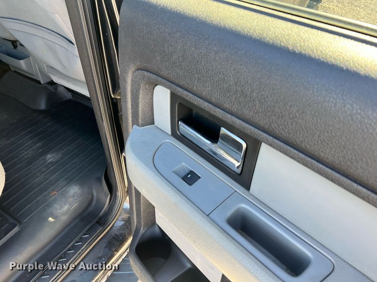 image for item II9145 2013 Ford F150 XLT  SuperCrew pickup truck