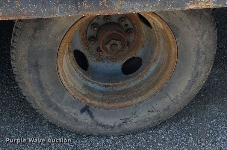 image for item IP9372 1998 Interstate UNKN-INTE  equipment trailer