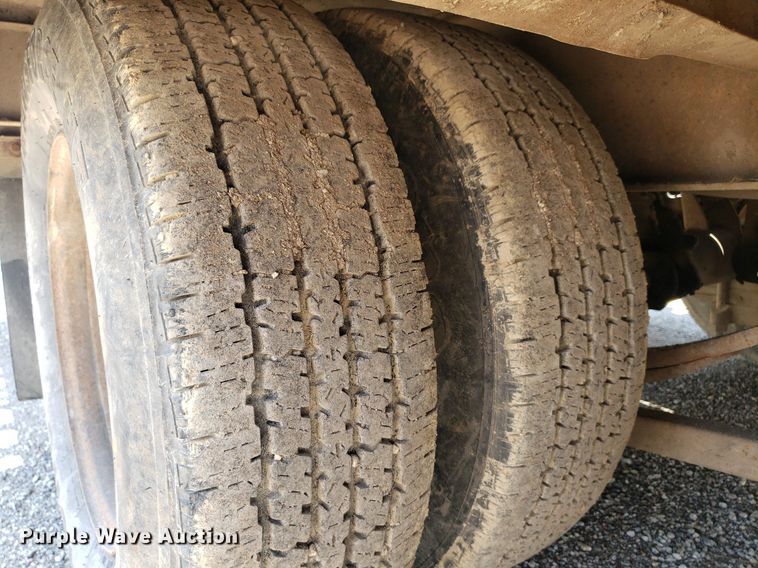 image for item IP9372 1998 Interstate UNKN-INTE  equipment trailer