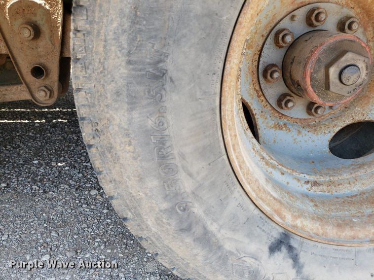 image for item IP9372 1998 Interstate UNKN-INTE  equipment trailer