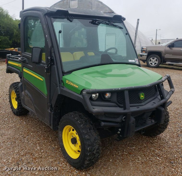 image for item IP9383 John Deere 835M  utility vehicle