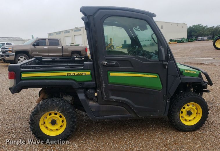 image for item IP9383 John Deere 835M  utility vehicle